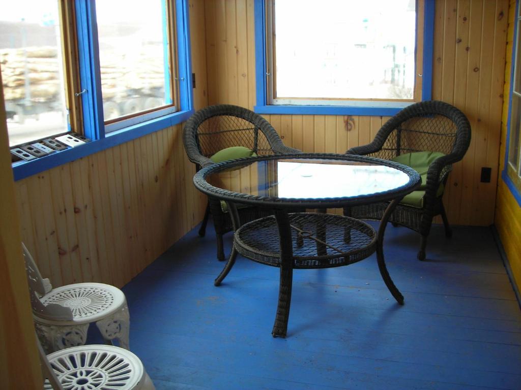 Gite Des Hauteurs Et Cafe De La Place Saint Zenon ห้อง รูปภาพ