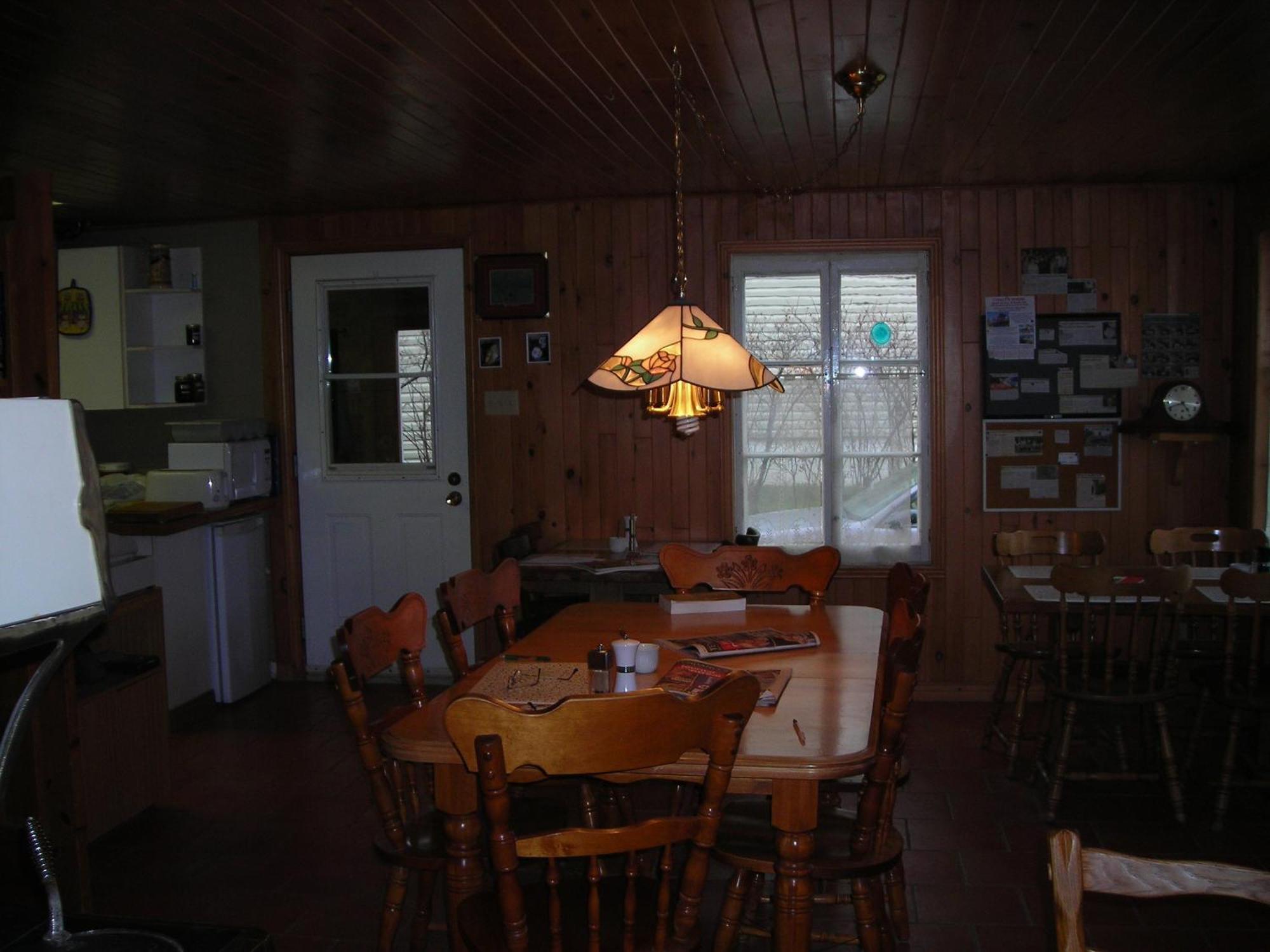 Gite Des Hauteurs Et Cafe De La Place Saint Zenon ภายนอก รูปภาพ